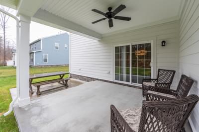 Rear Covered Porch. 4br New Home in Clayton, NC