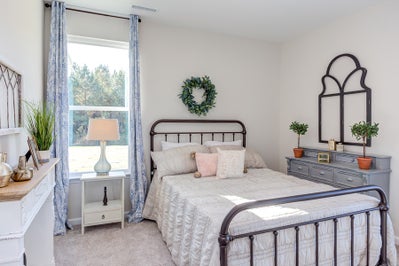 Bedroom. 2,666sf New Home in Lillington, NC